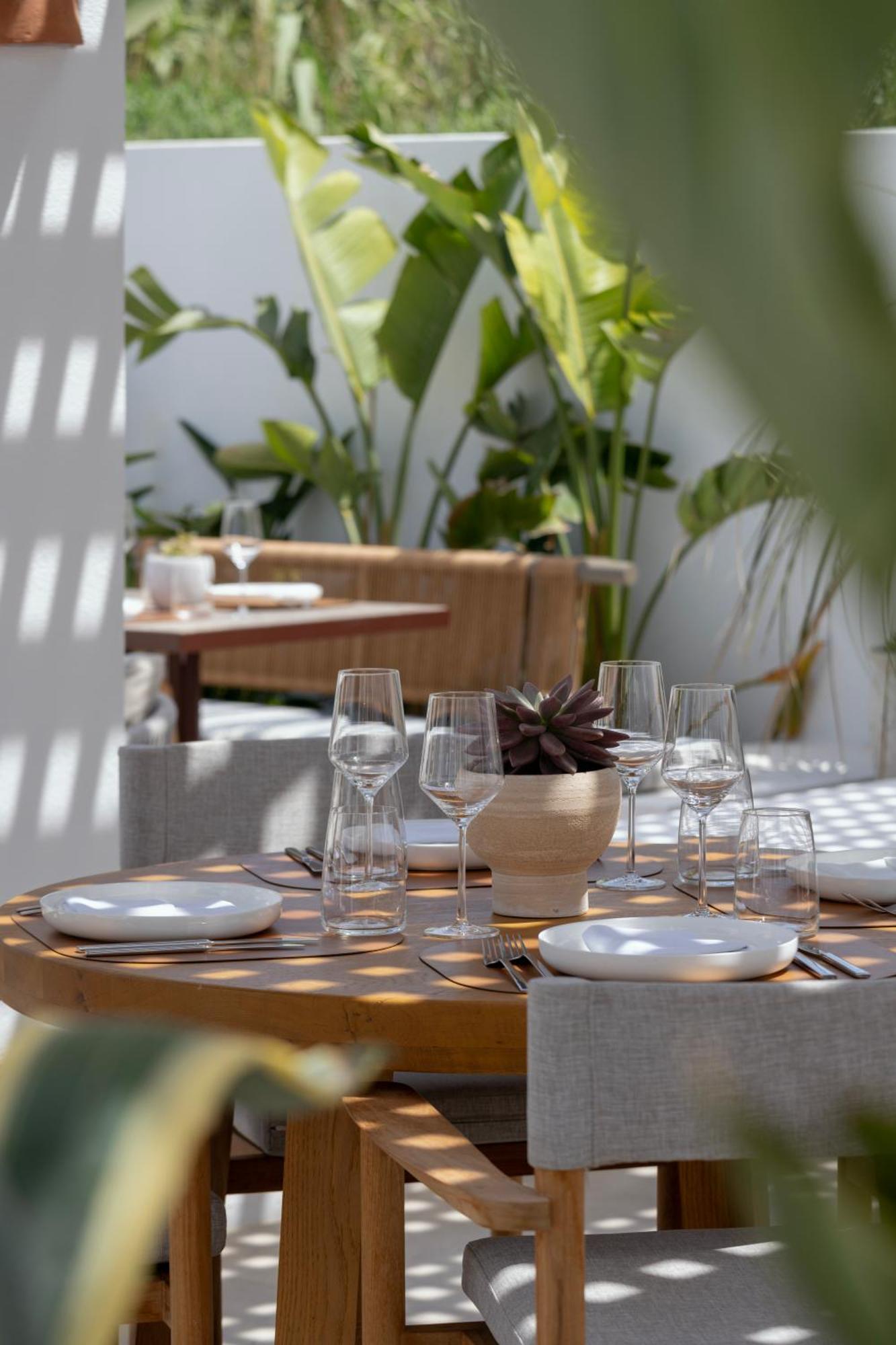 Parilio, A Member Of Design Hotels Науса Экстерьер фото